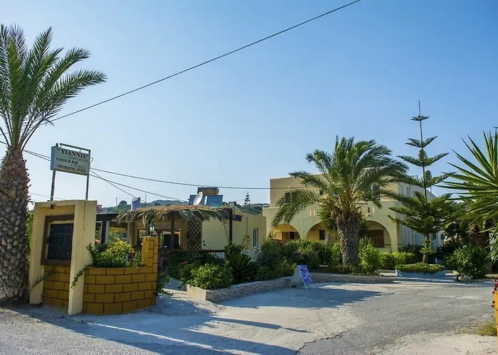 Yiannis The Beekeeper * Kefalos (Kos)